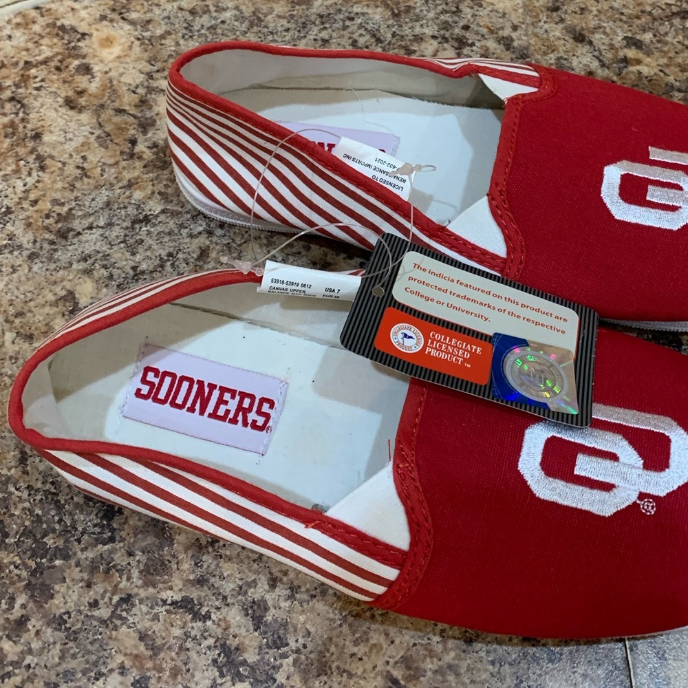 Oklahoma University Sooners College Red White Striped Sneakers Size 7 - Picture 6 of 8